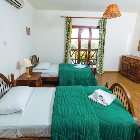 Amazing Home In Pomos With Wifi Exterior photo